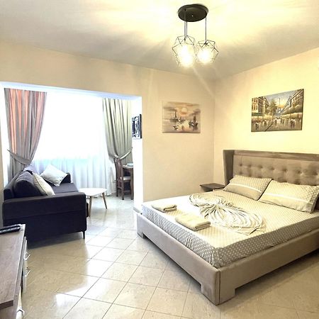 Peace Apartments Durrës Buitenkant foto